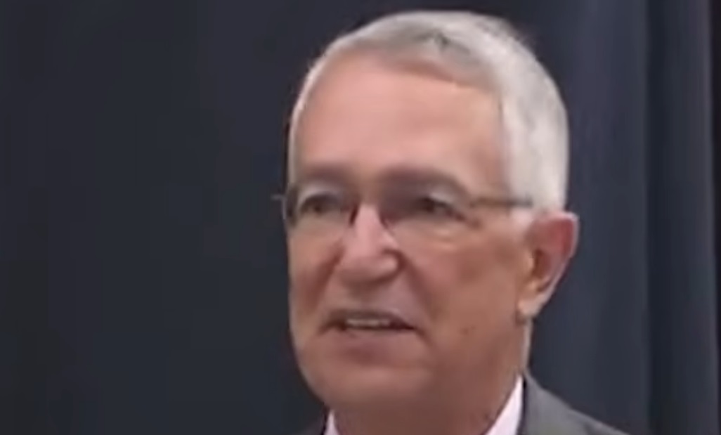 Salinas Pliego liquida 10 mil millones. Pagará 22 mil millones en 18 abonos chiquitos