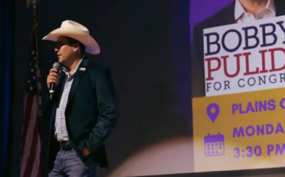 Bobby Pulido gana elecciones primarias en Texas y se perfila al Congreso de EU