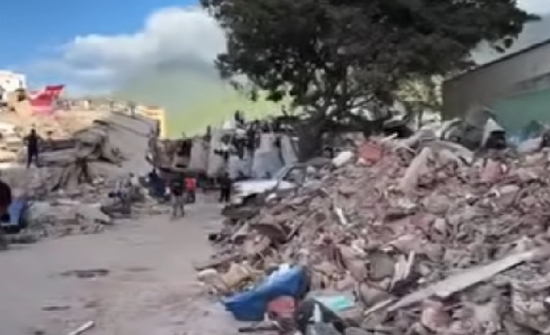 Muerte, escombros y cientos de desaparecidos, el saldo de los terremotos en Venezuela